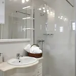Oceanides Beachfront Appartement *