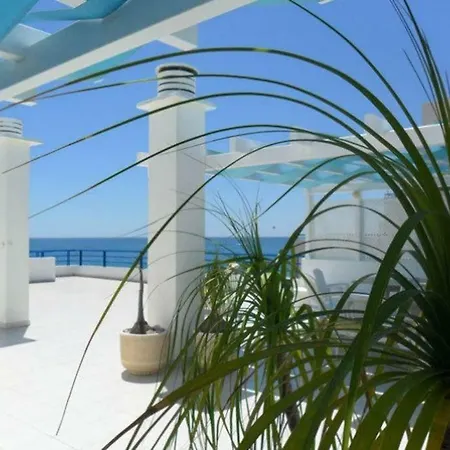 Apartment Oceanides Beachfront Quarteira