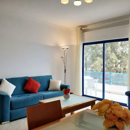 Apartamento Oceanides Beachfront