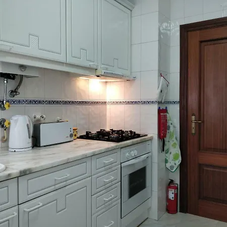 Lägenhet Oceanides Beachfront