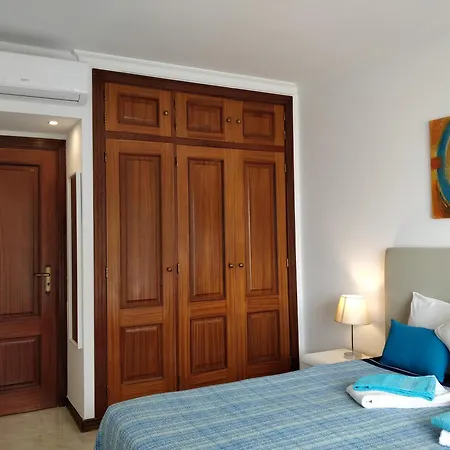 Apartment Oceanides Beachfront