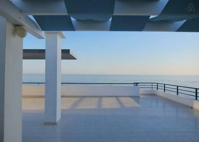 Oceanides Beachfront Apartamento