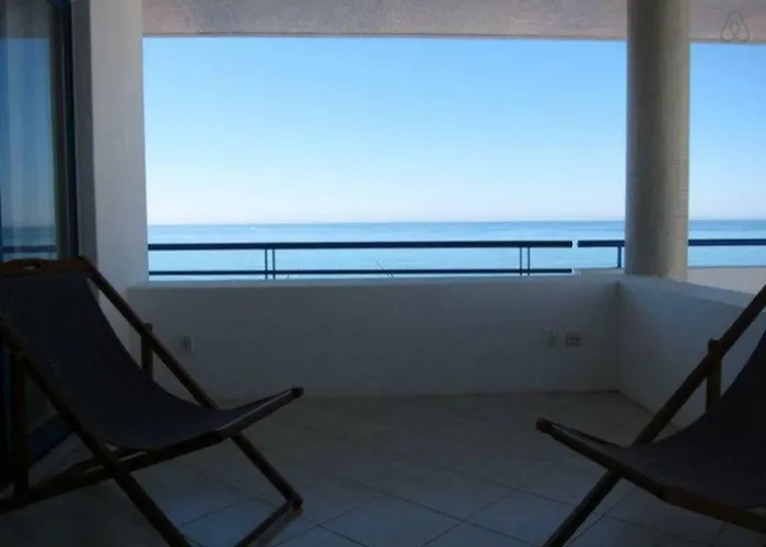 Apartamento Oceanides Beachfront