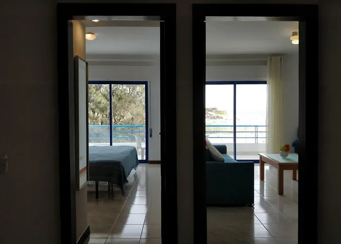 Oceanides Beachfront * Quarteira