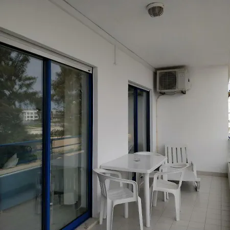 Oceanides Beachfront Apartman