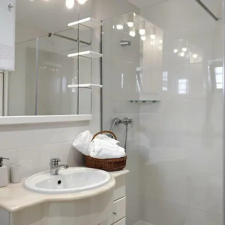 Oceanides Beachfront Apartament *